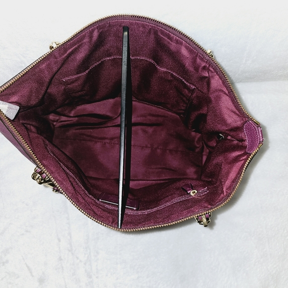 Coach AVA Dark Berry Chain Tote - Picture 9 of 13